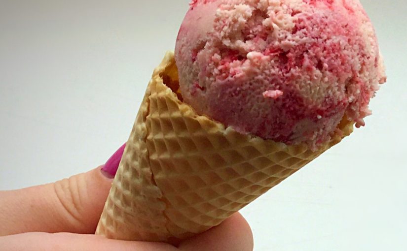 strawberry ripple ice cream