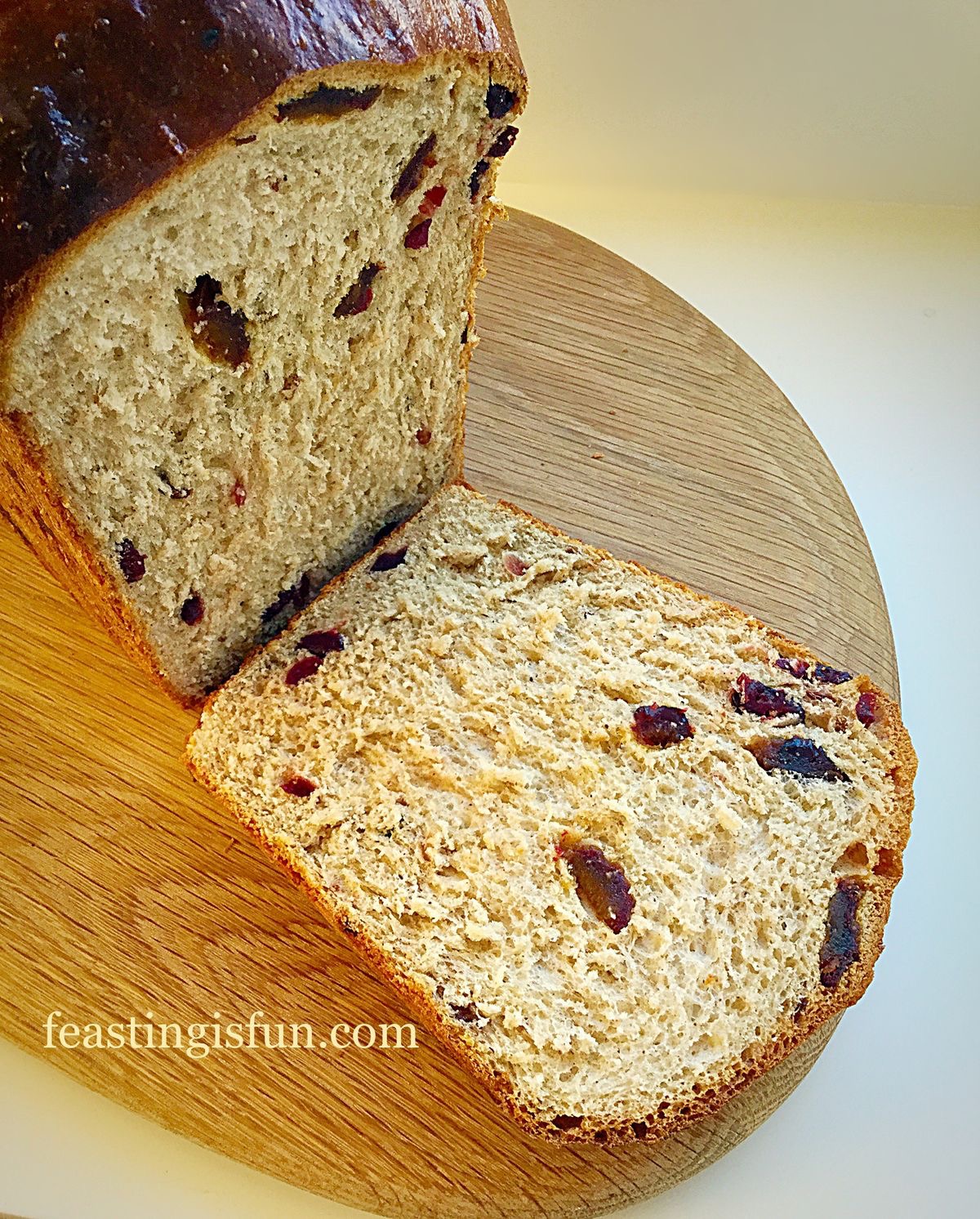 easy-homemade-cottage-loaf-feasting-is-fun