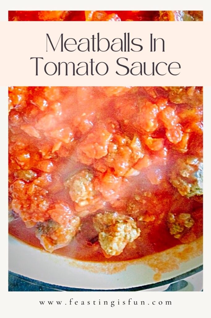 Meatballs in tomato sauce Pinterest pin with descriptive graphics.