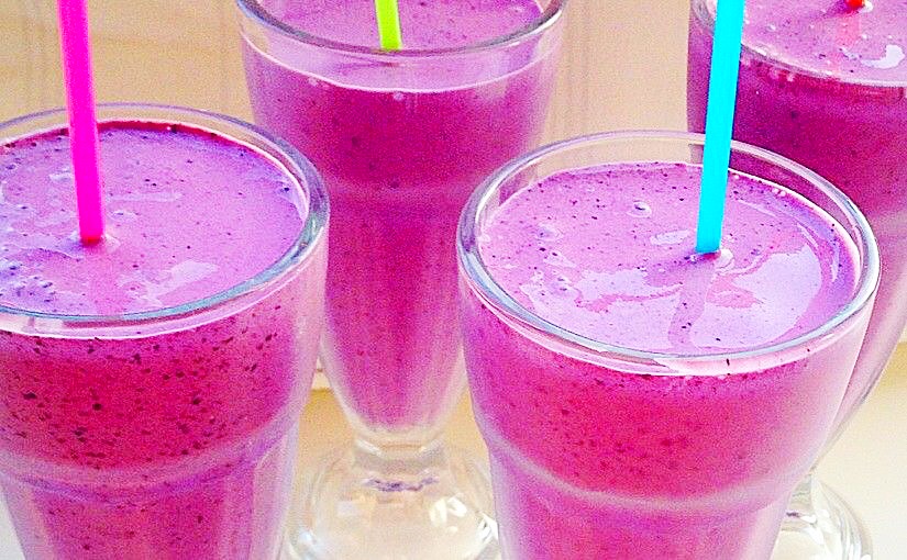 Blueberry Banana Superfood Smoothies