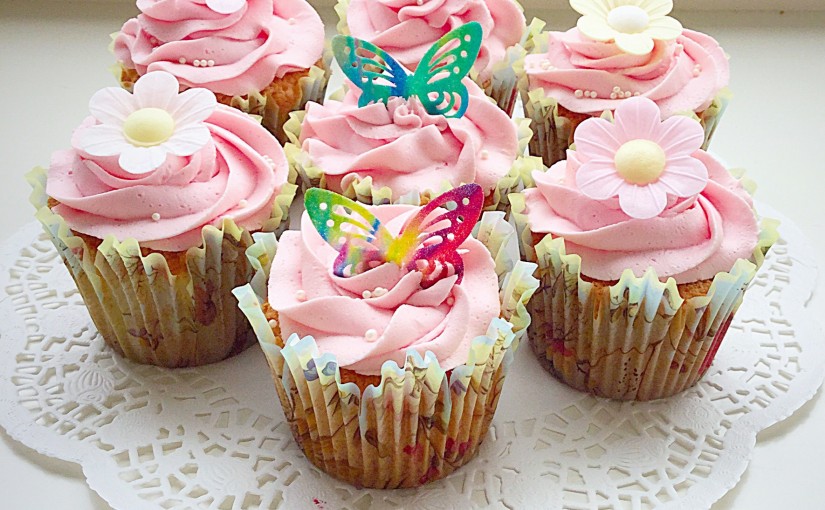 NM Springtime Vanilla Cupcakes