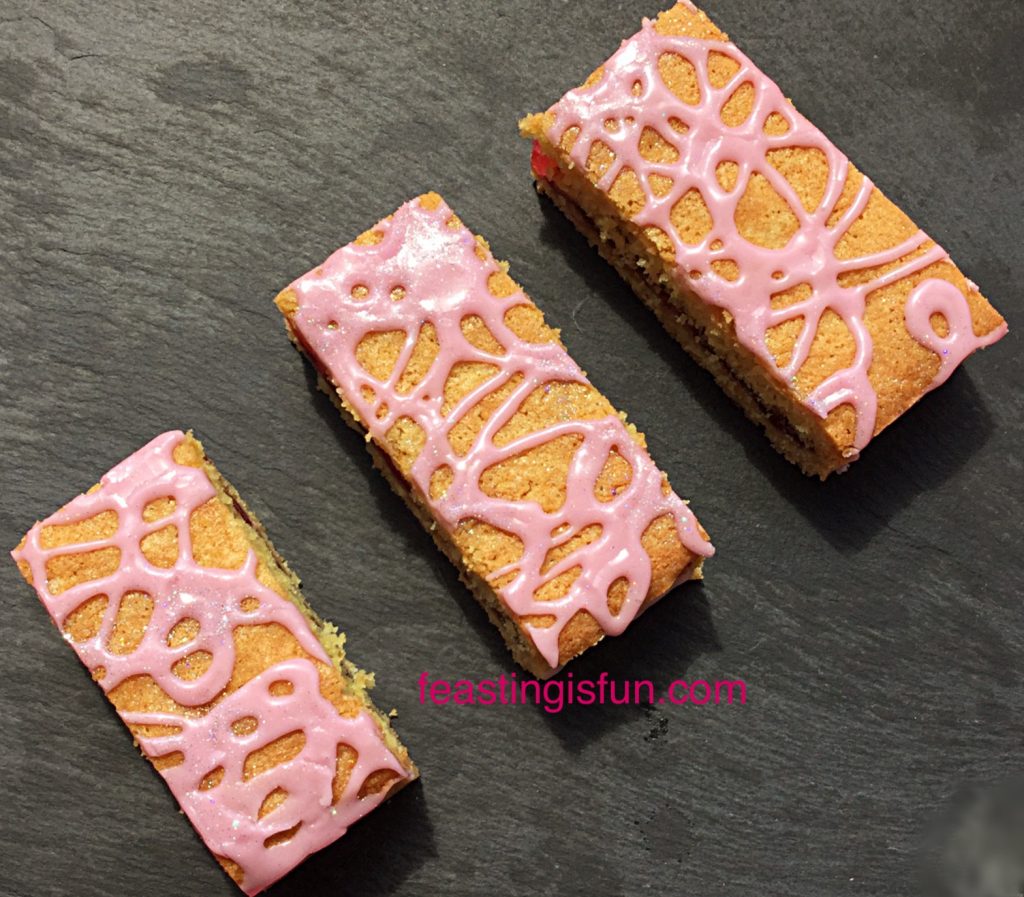 FF Double Cherry Drizzle Oat Bars 